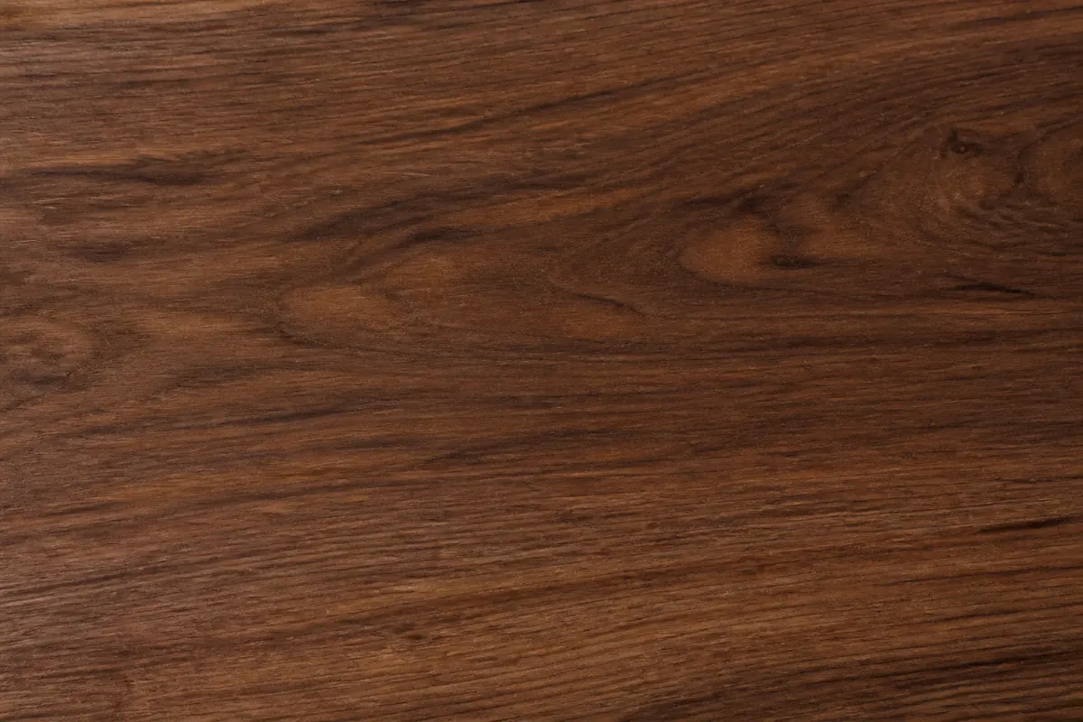 Oiled walnut solid wood finish